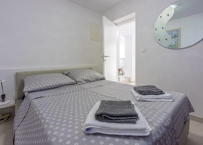 500 Meter Mit Pool *