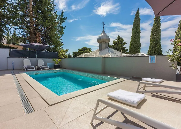 500 Meter Mit Pool * Crikvenica